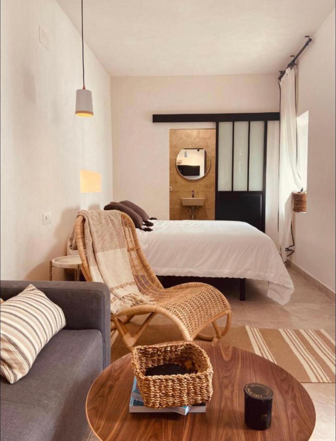 Hotel Victoria - By Atico73 (Adults Only) Medina-Sidonia Habitación foto